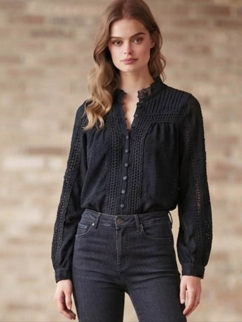 NEVER WORN ZARA Swiss Dot Lace-Trim Button Front Blouse Top Sz Size L